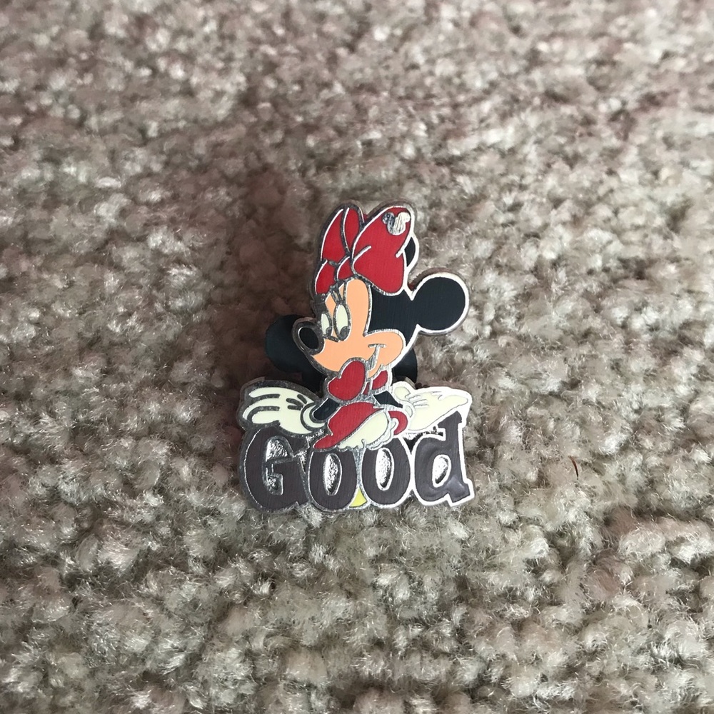 Disney Pin - Minnie Mouse Hidden Mickey